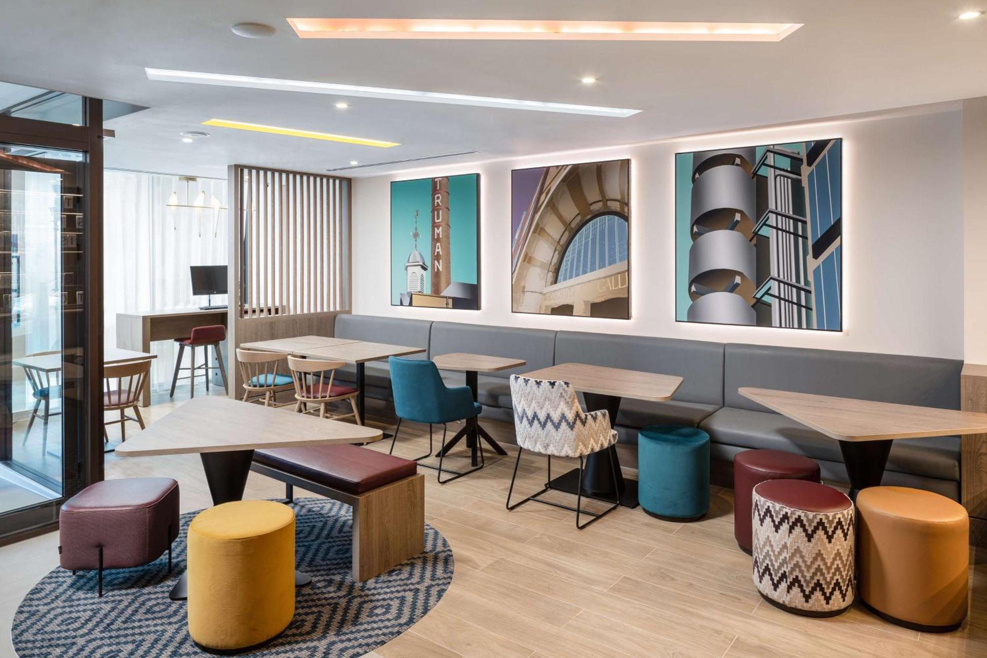 Hampton By Hilton London City Экстерьер фото
